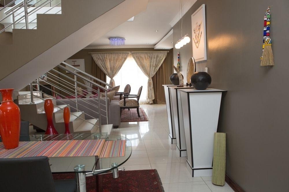 Zazas Guesthouse And Spa Soweto Eksteriør bilde